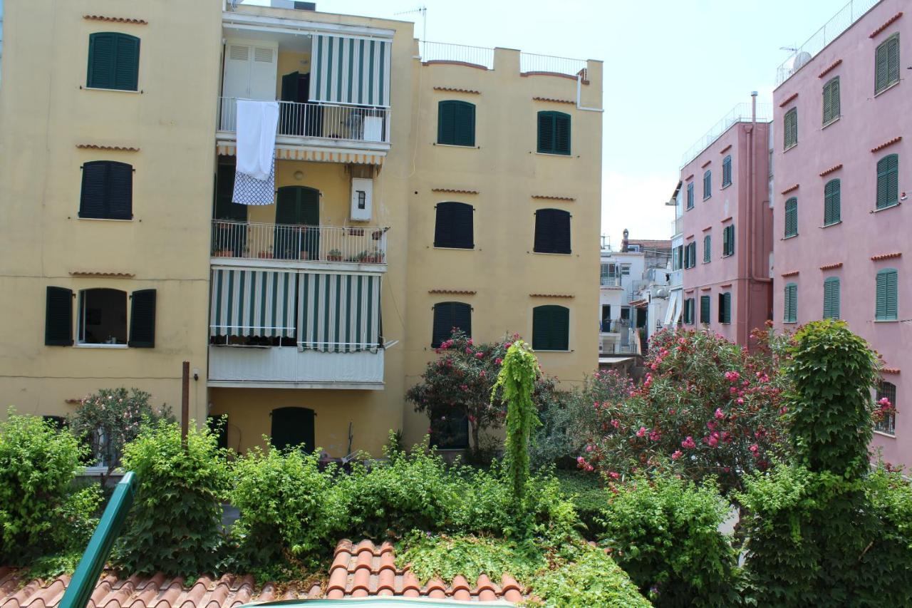Apartament La Casa Ridente : Ischia Porto Zewnętrze zdjęcie